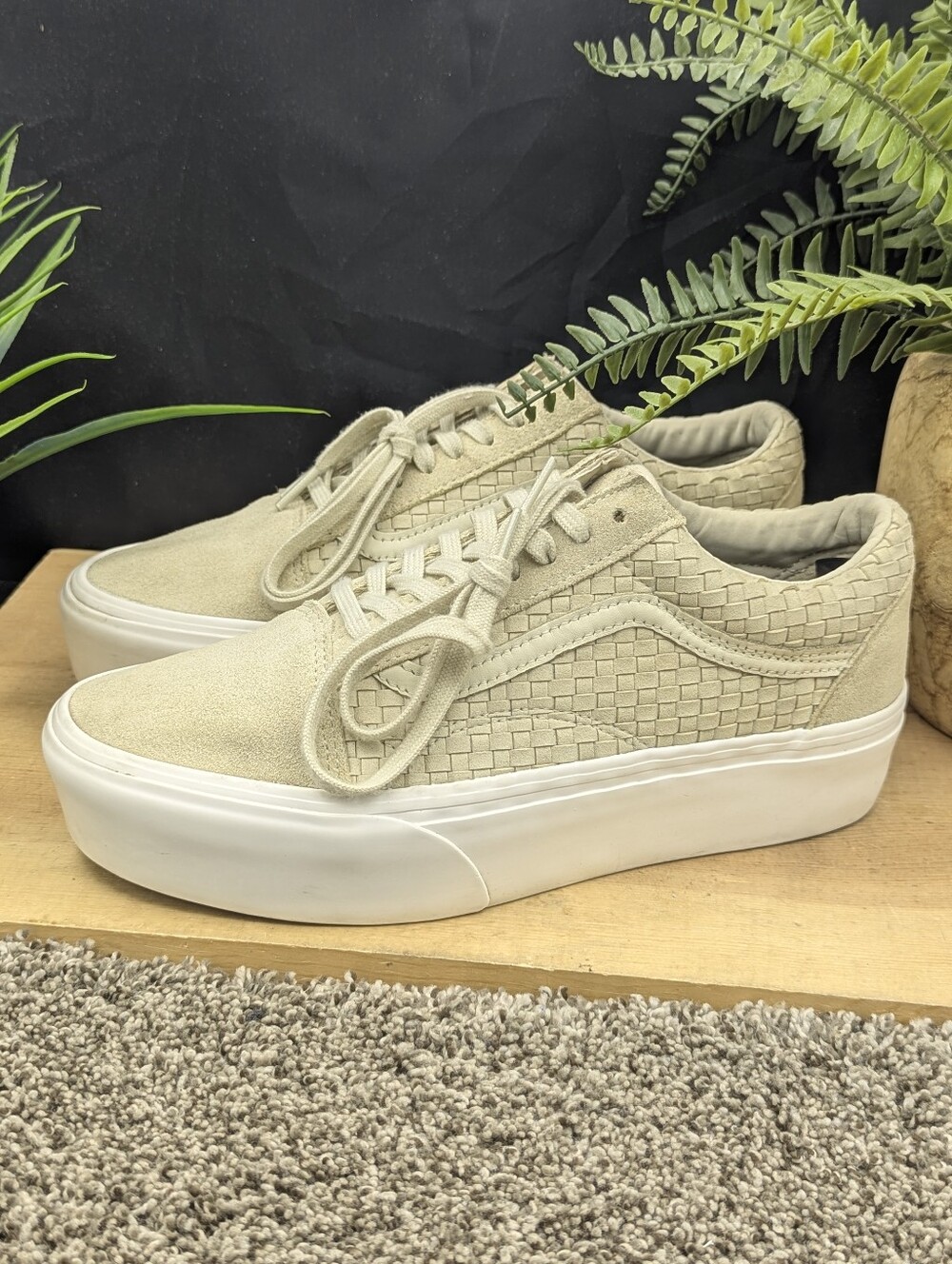 Vans Old Skool Stackform Women's Size 9.5 Platform Comfort Casual Shoes